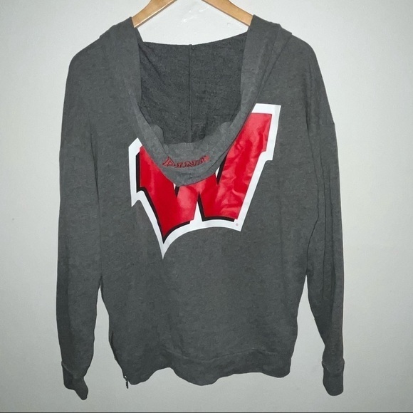 PINK Victoria’s Secret Wisconsin Badgers Hoodie Sweatshirt Size Extra Small - Picture 10 of 13